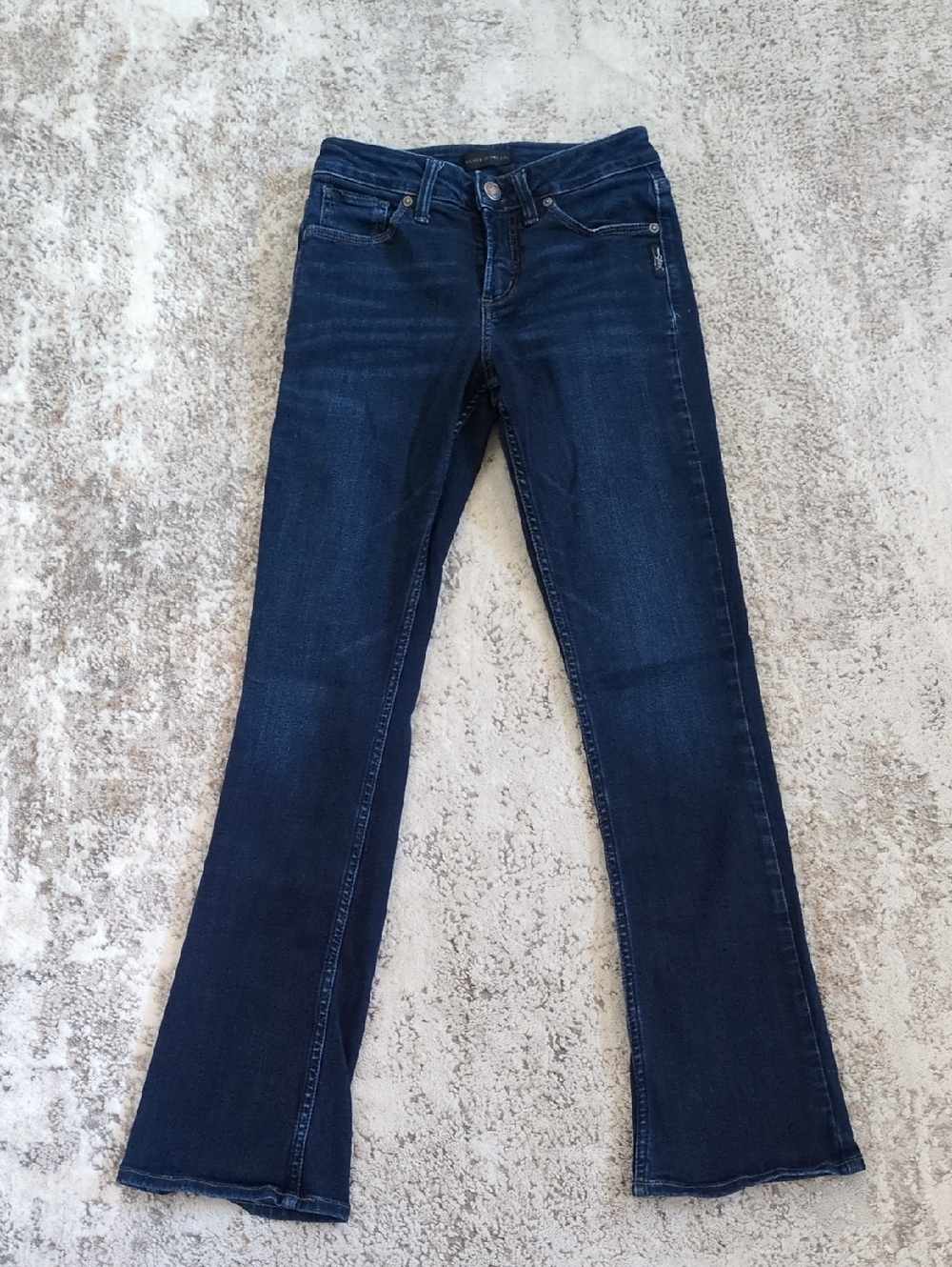 NEW Silver Jeans Co. Avery Bootcut (Dark Wash)